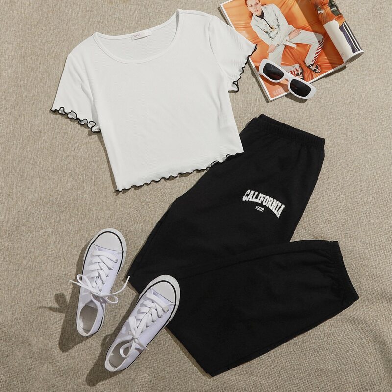

Lettuce Trim Ribbed Tee & Letter Sweatpants, Black and white