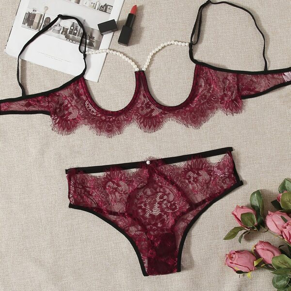 

Floral Lace Cut-out Underwire Lingerie Set, Burgundy