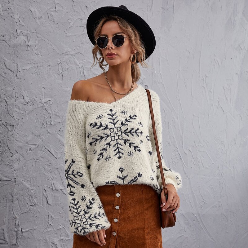 

Drop Shoulder Snowflake Pattern Sweater, Beige
