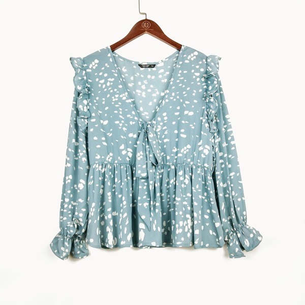 

Plus Allover Print Ruffle Knot Babydoll Blouse, Baby blue