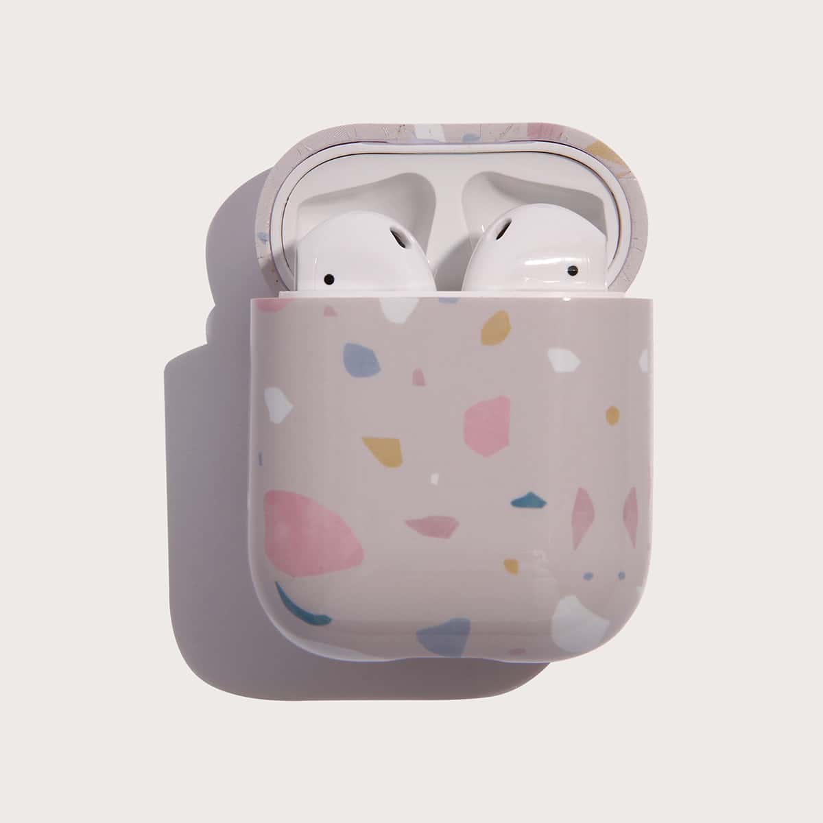 

Graphic Airpods Case, Multicolor
