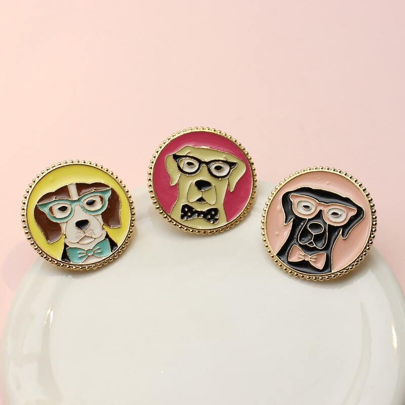 

3pcs Cartoon Round Brooch, Multicolor