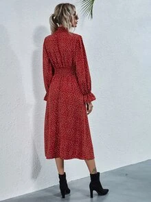 SHEIN Privé 打褶領和腰波卡圓點連衣裙 - 紅色 - 查看 2
