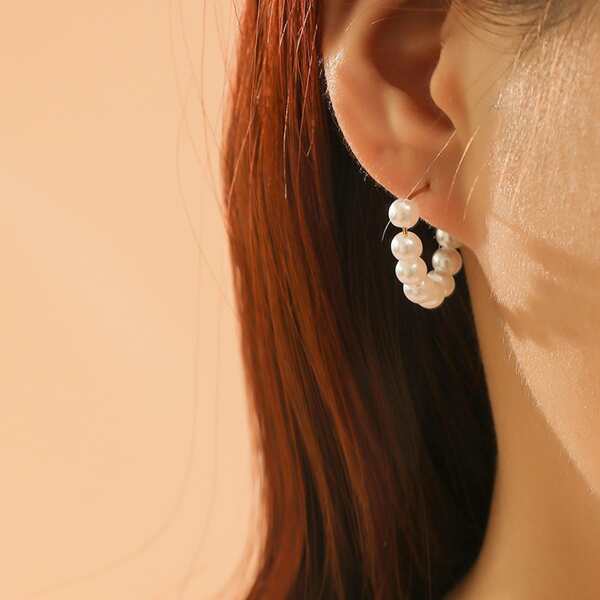 

Faux Pearl Decor Hoop Earrings, White