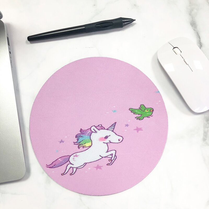 

Unicorn Pattern Round Mouse Pad, Multicolor
