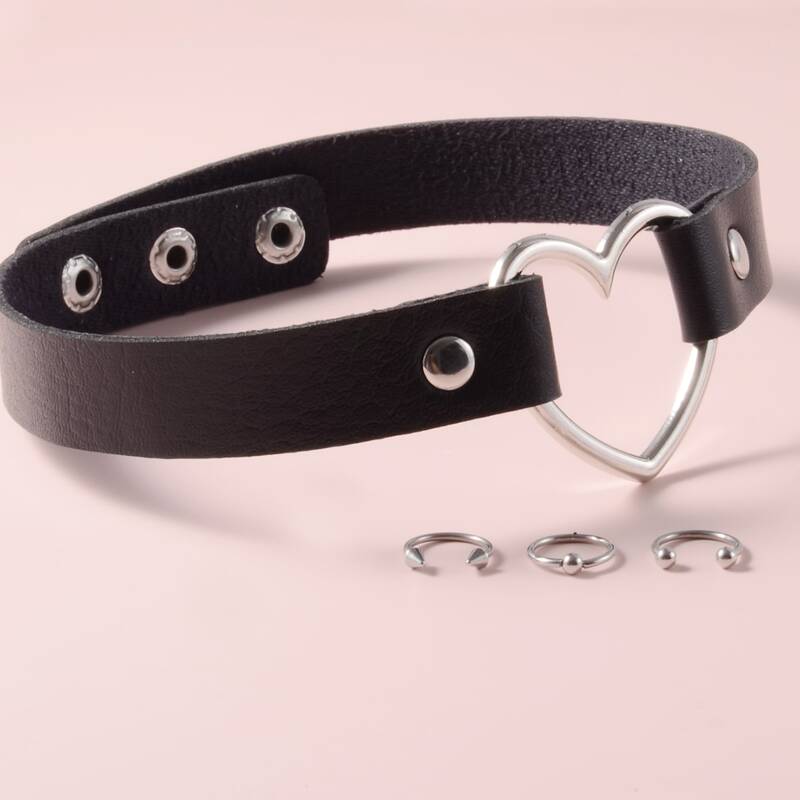

Heart Decor PU Choker & 3pcs Nose Ring, Multicolor