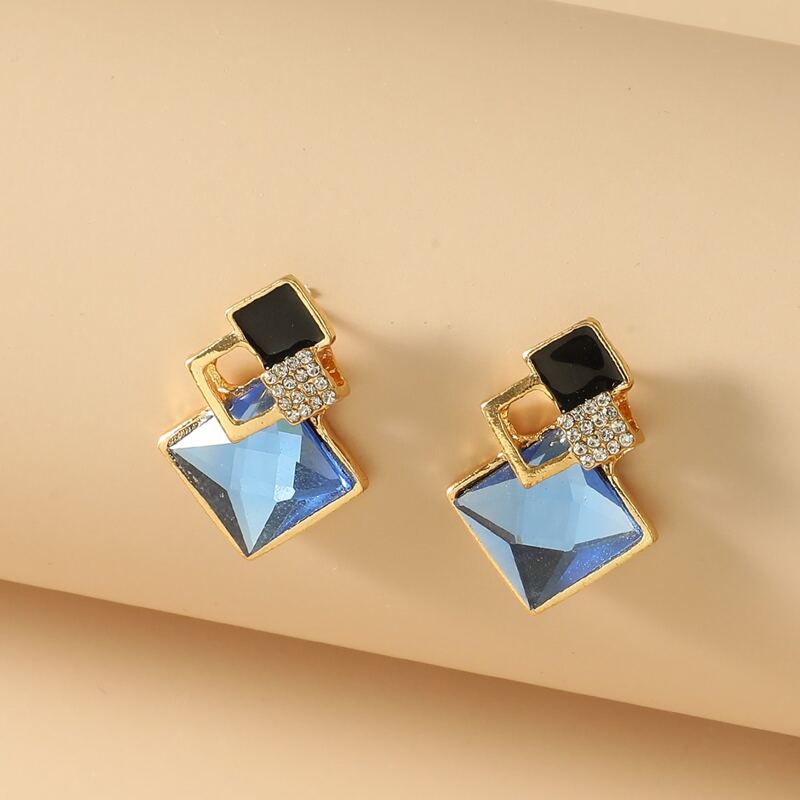 

Rhinestone Decor Geometric Stud Earrings, Blue