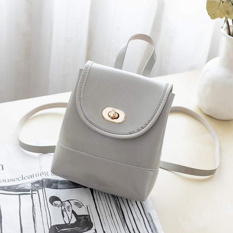 Solid Twist Lock Backpack, Light grey