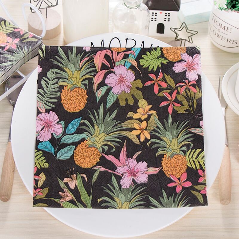 

20pcs Flower Print Disposable Paper Napkin, Black