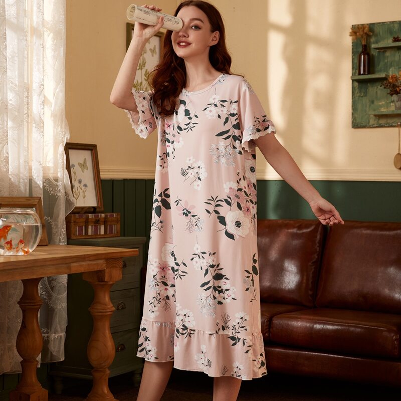 

Lace Panel Ruffle Hem Floral Print Night Dress, Pink