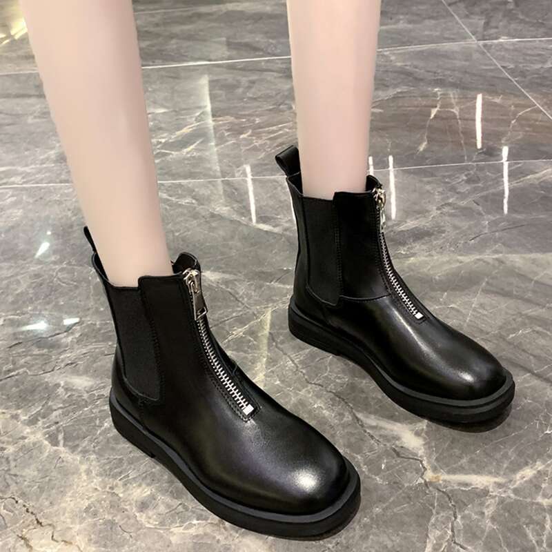 

Front Zip Chelsea Boots, Black