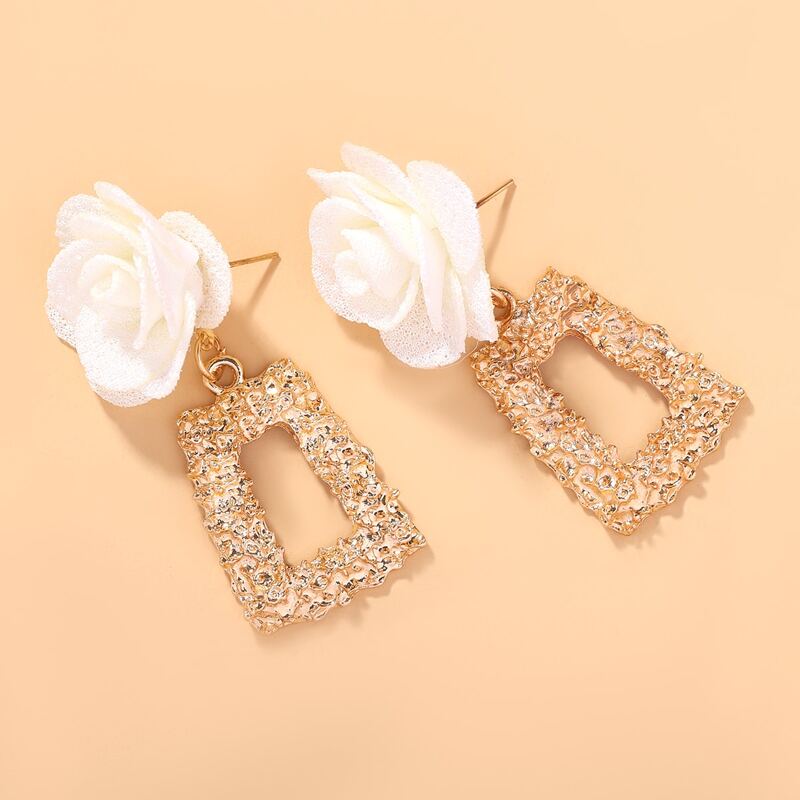 

Flower Decor Textured Square Drop Earrings, Multicolor