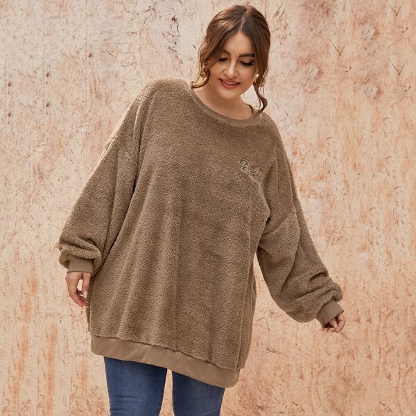

Plus Letter Graphic Drop Shoulder Oversized Teddy Sweatshirt, Mocha brown