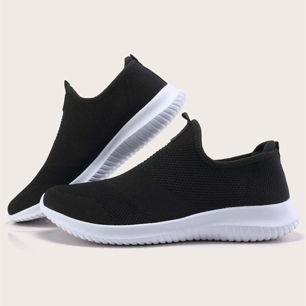 

Men Slip On Knit Sneakers, Black and white