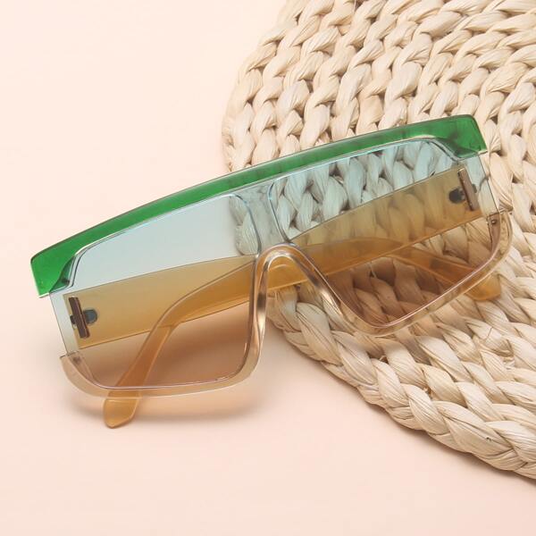 

Flat Top Sunglasses