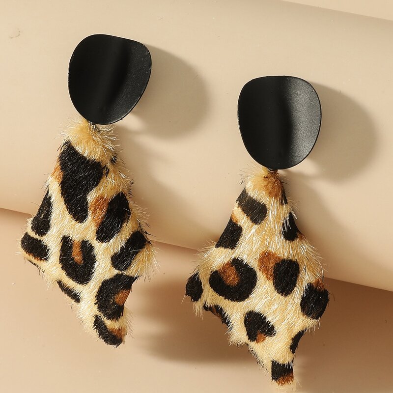 

Leopard Pattern Geo Drop Earrings, Black
