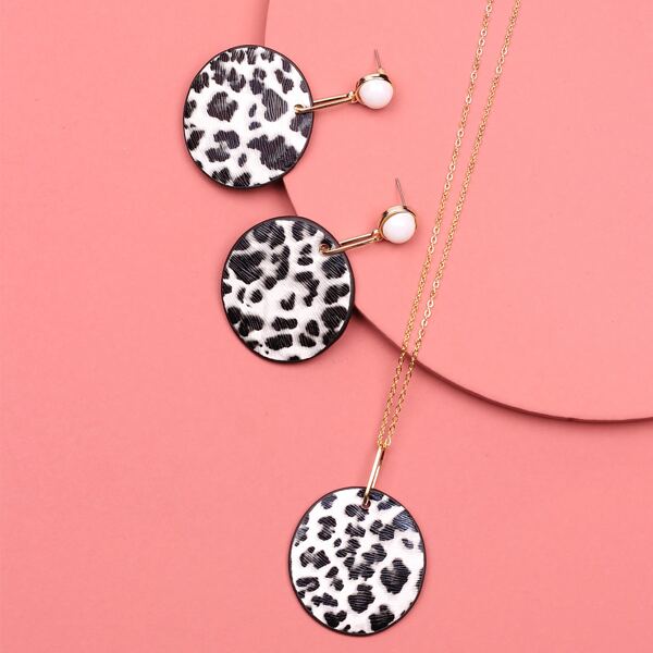 

Leopard Pattern Round Charm Necklace & Earrings, Multicolor