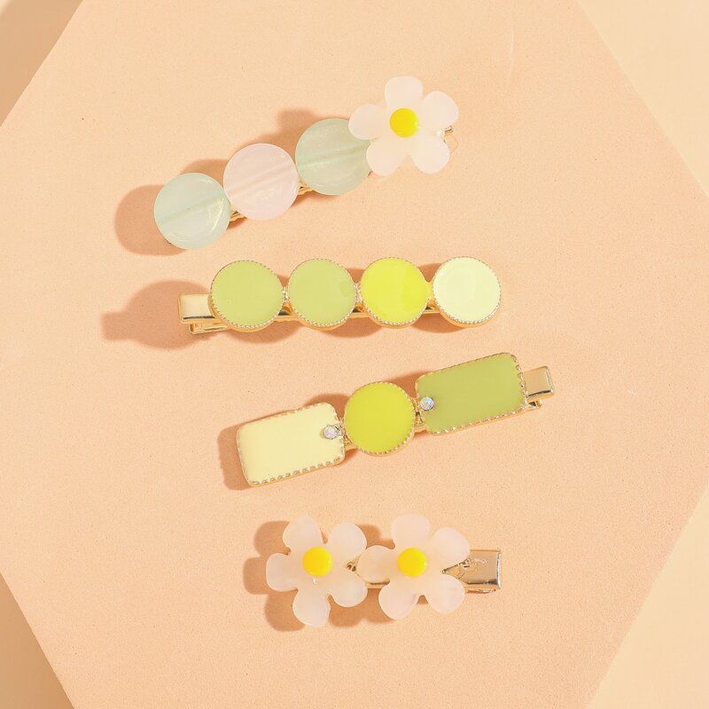 

4pcs Acrylic Flower Hair Clip, Multicolor
