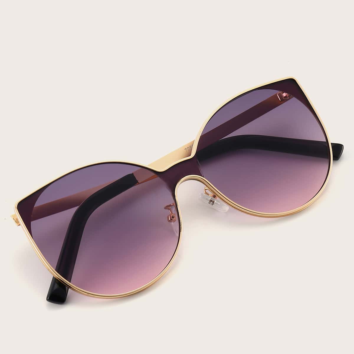 

Metal Frame Cat Eye Sunglasses