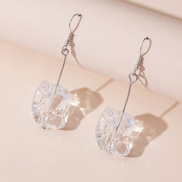 

Clear Drop Earrings