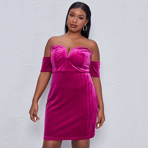

Plus V-bar Off Shoulder Velvet Dress, Hot pink
