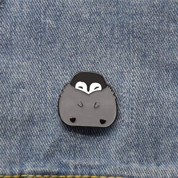 

Cartoon Design Brooch, Grey