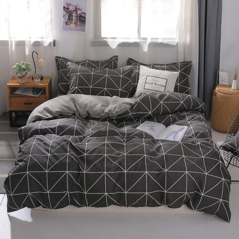 

Geometric Pattern Bedding Set Without Filler, Black