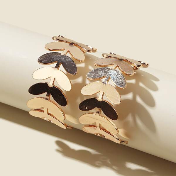 

Leaf Design Hoop Earrings, Gold
