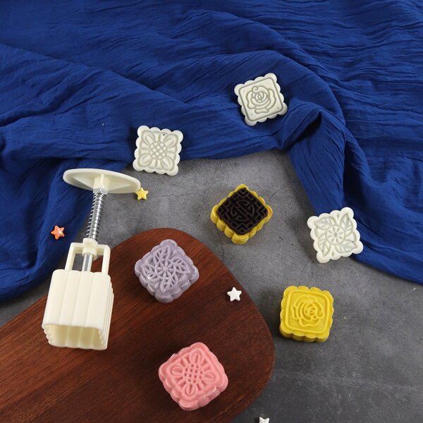 

5pcs Chinese Moon Cake Mold Set, White