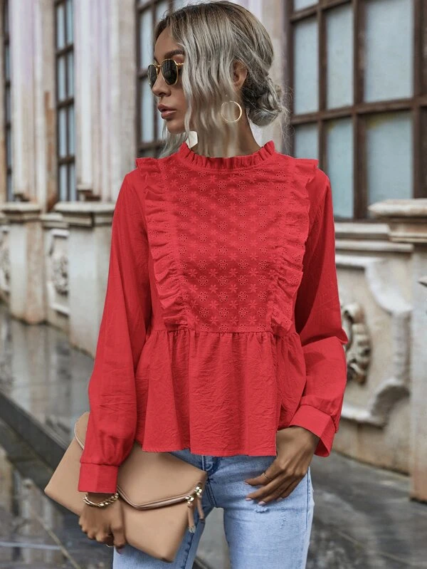 Camisa ajustada bajo fruncido con bordado con ojal | Mode de Camisa ajustada bajo fruncido con bordado con ojal | Mode de