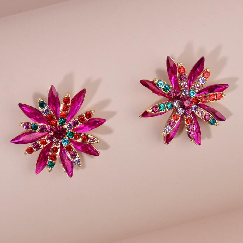 

Rhinestone Flower Design Stud Earrings, Hot pink