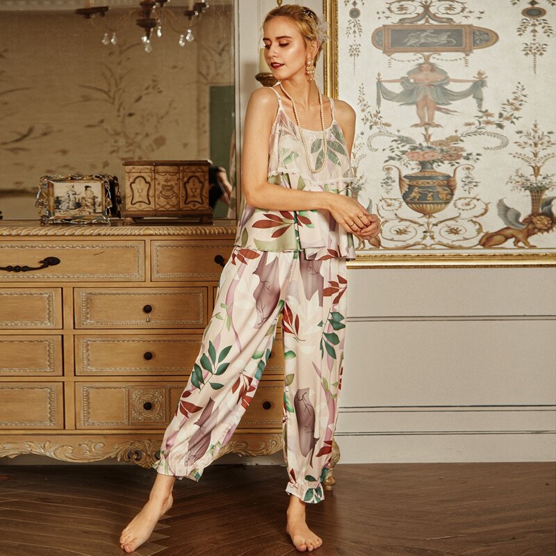 

Tropical Print Contrast Lace Satin Cami Night Set, Multicolor