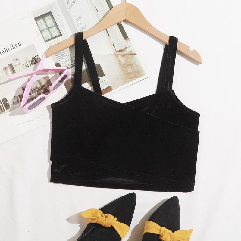 

Solid Velvet Crop Cami, Black