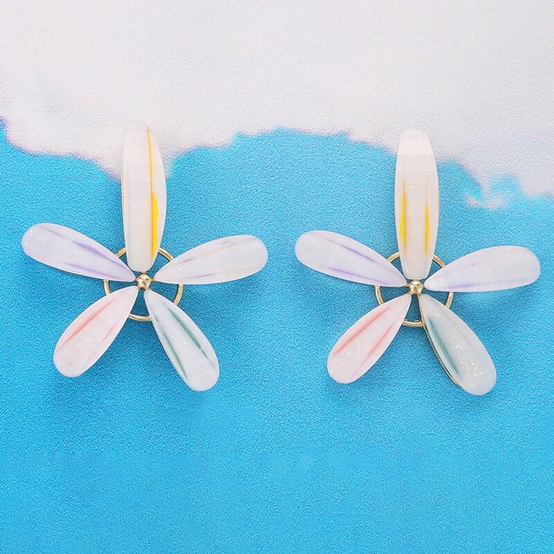 

Floral Drop Earrings, White