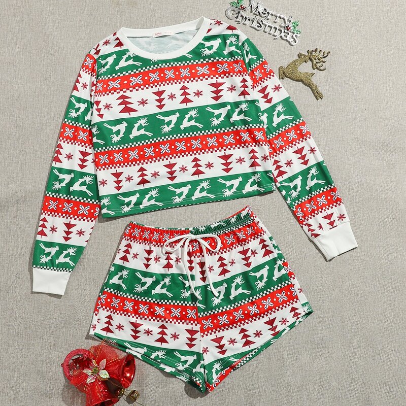 

Christmas Pattern Crop Top & Shorts PJ Set, Multicolor