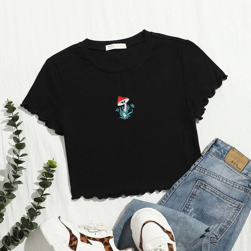 

Mushroom Embroidery Lettuce Trim Tee, Black