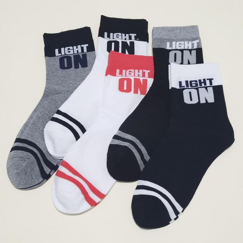 

5pairs Guys Letter Graphic Socks, Multicolor