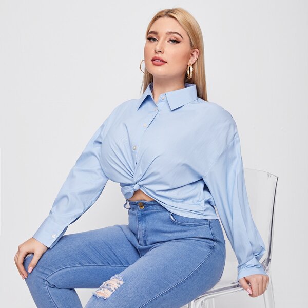 Plus Twist Hem Crop Blouse, Baby blue
