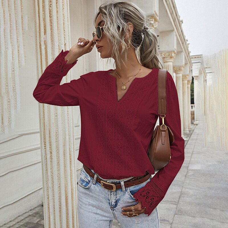 

Notched Lace Panel Solid Blouse, Burgundy