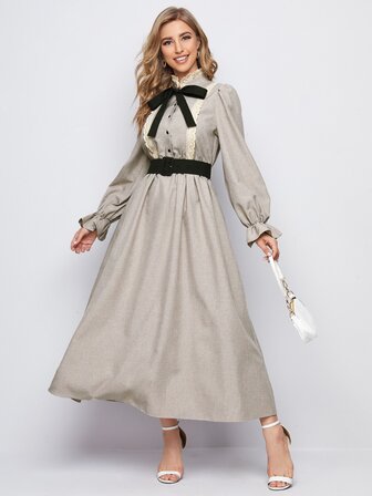 فستان بحزام بربطة قوس امامي دانتيل مزخرف