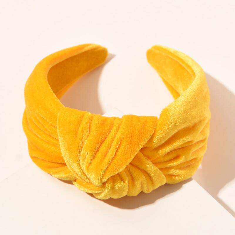 

Knot Decor Velvet Hair Hoop, Yellow