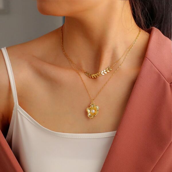 

Faux Pearl Decor Layered Necklace, Gold