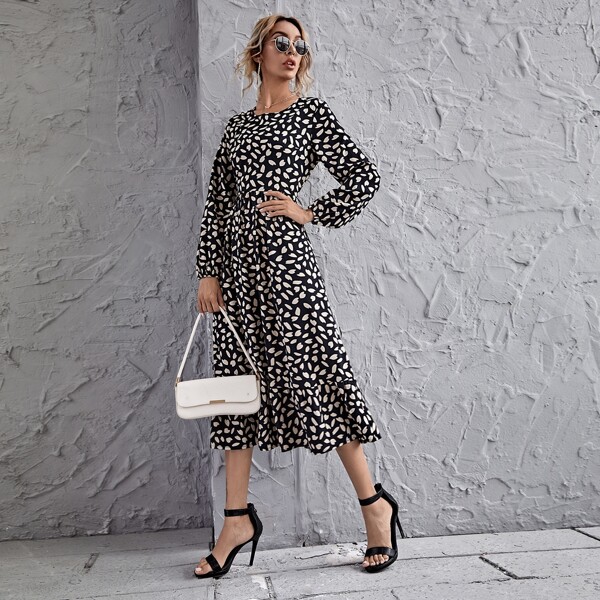 

Lantern Sleeve Ruffle Hem Allover Print Dress, Black and white
