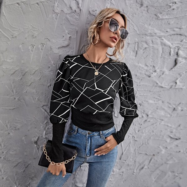

Gigot Sleeve Geo Pattern Top, Black