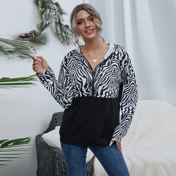 

Color Block Zebra Striped Zip Up Hoodie, Black and white