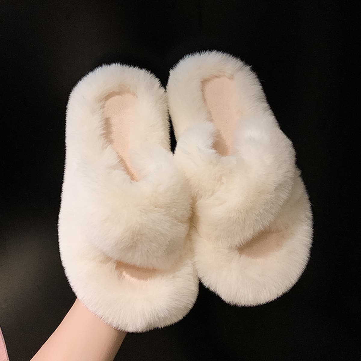 

Solid Open Toe Fluffy Slippers, White