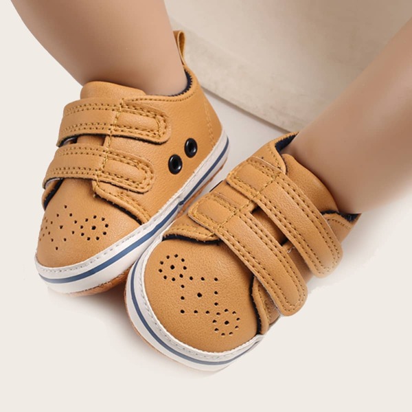 

Baby Boy Perforated Detail Velcro Strap Sneakers, Yellow