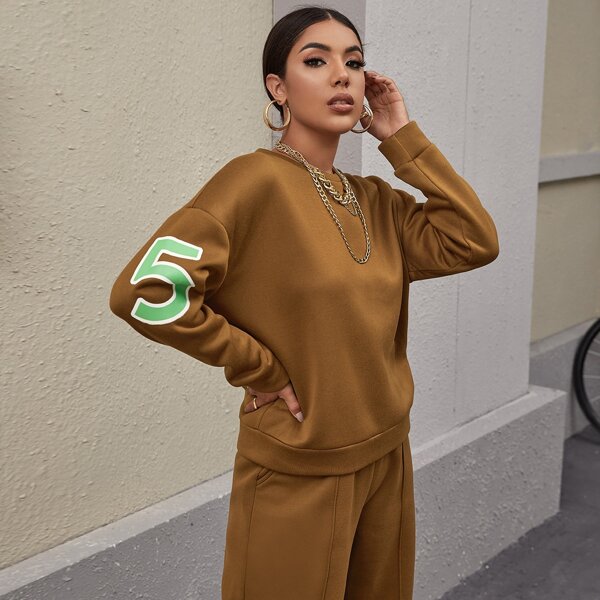 

Letter Graphic Drop Shoulder Oversized Pullover, Brown