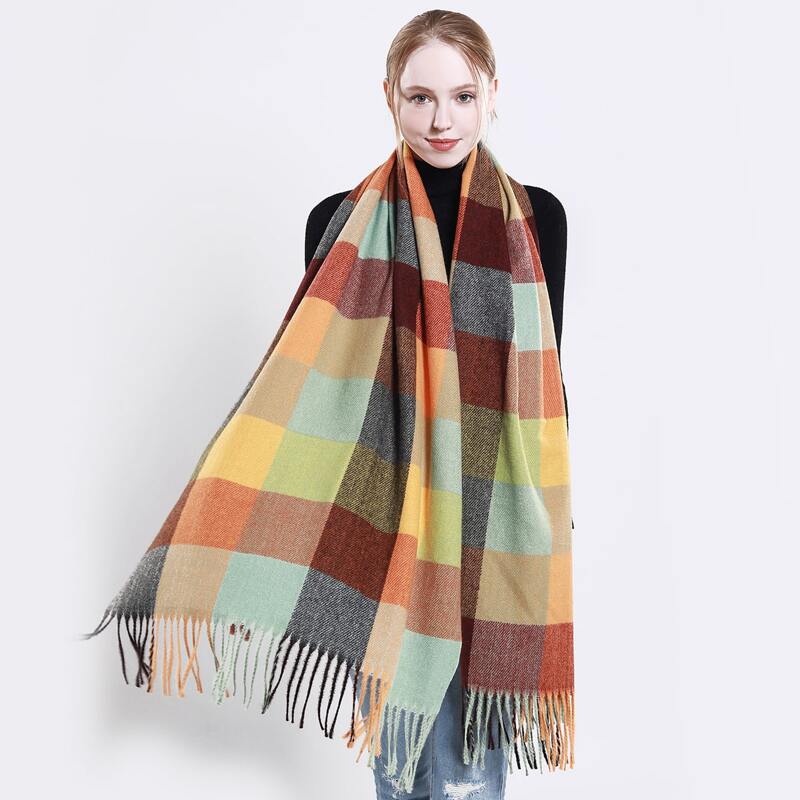 

Fringe Hem Plaid Scarf, Multicolor