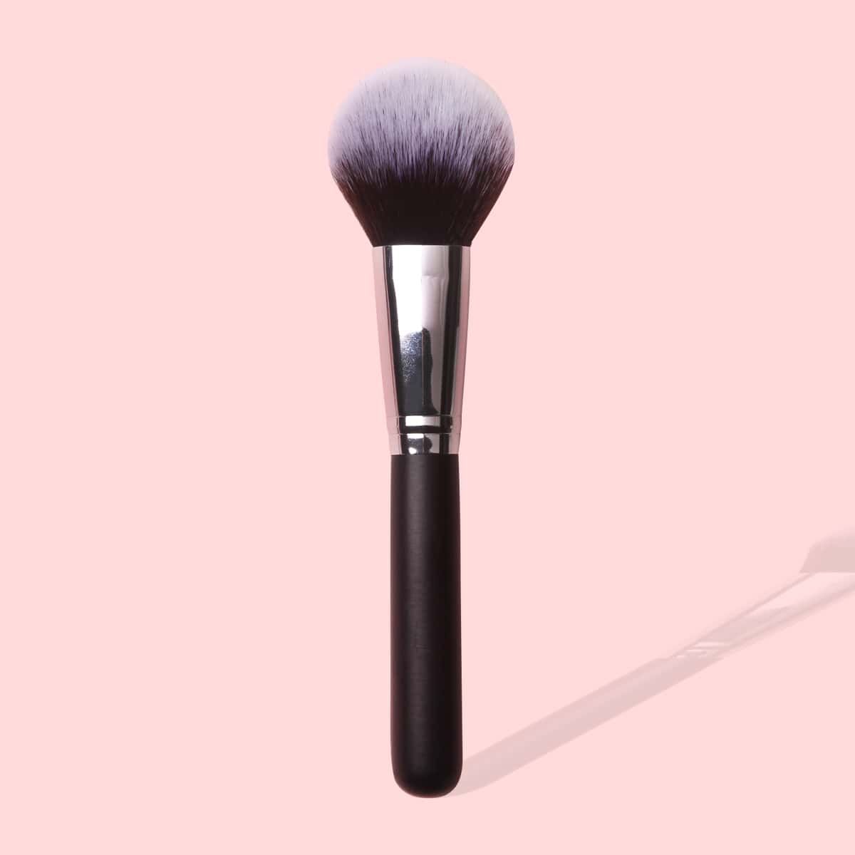 

Ombre Powder Brush, Black